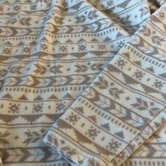 Avalanche Aztec Pattern Outdoor Supply 1/4 Zip Pullover Fleece Sweater - Picture 12 of 12